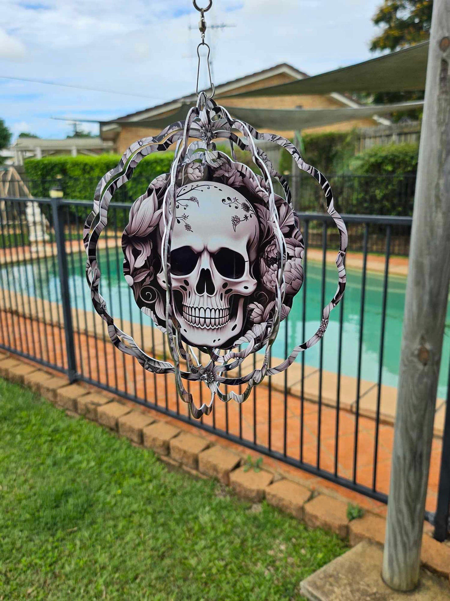 Black and White Skull