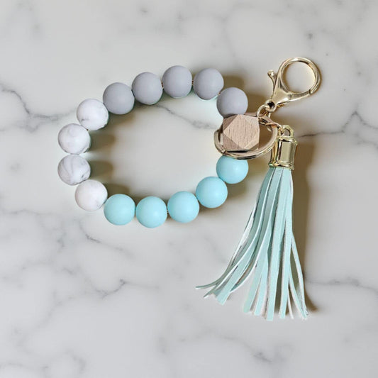 Coloured with light grey and Marble white